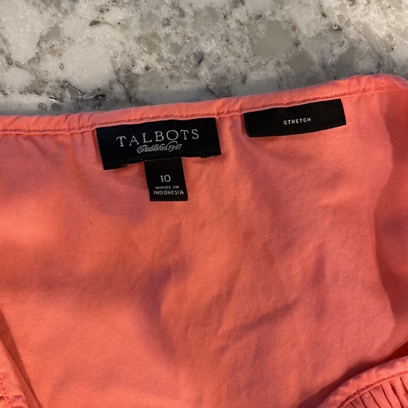 Excellent condition Talbots blouse - Picture 3 of 3